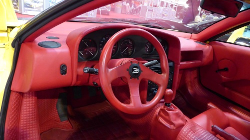 Bugatti-Leder-rot.jpg