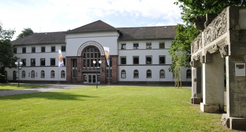 Deutsches-Ledermuseum-Offenbach.jpg